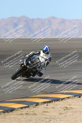 media/Nov-12-2023-SoCal Trackdays (Sun) [[5d1fba4e7d]]/Bowl (930am)/